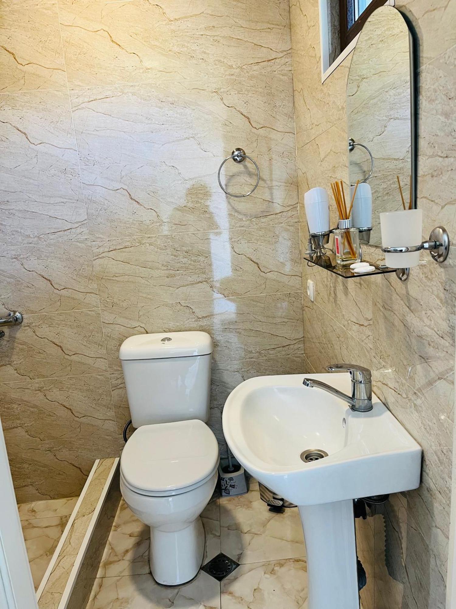 Soso Burduli'S Guesthouse Казбеги Екстериор снимка
